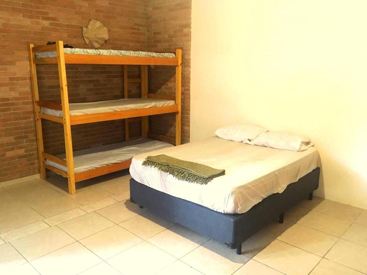 Pousada Hostel Brazil Backpackers Гуаружа Экстерьер фото